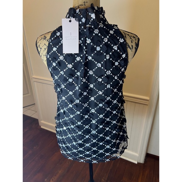 Abbey Glass Black 3D Floral Sequin Mesh Sleeveless High Neck Top NWT sizeXS - Picture 8 of 13